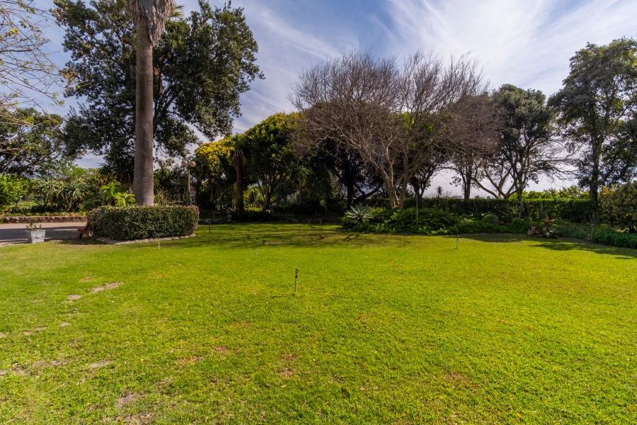 6 Bedroom Property for Sale in Schaap Kraal Western Cape